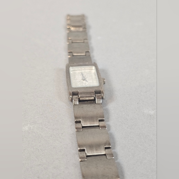 Starbucks Womens Watch - Picture 3 of 6